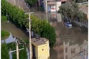 اهواز غرق سیلاب ناکارآمدی مدیران شهری شد/ ویدئو