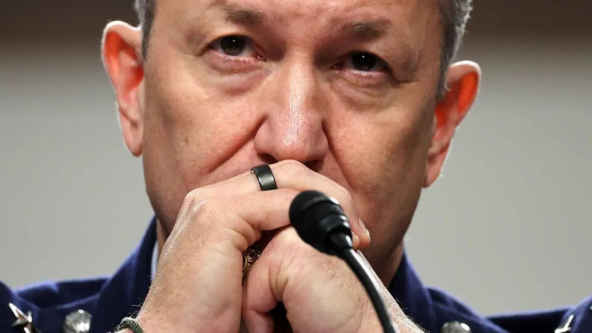 ژنرال در هزارتو | چگونه یک ژنرال توهم «جنگ ساده» علیه ایران را فروریخت | ژنرال دن کین کیست؟