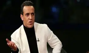 علی کریمی از خواهرش کلاهبرداری کرد