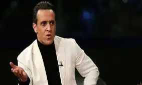 علی کریمی از خواهرش کلاهبرداری کرد
