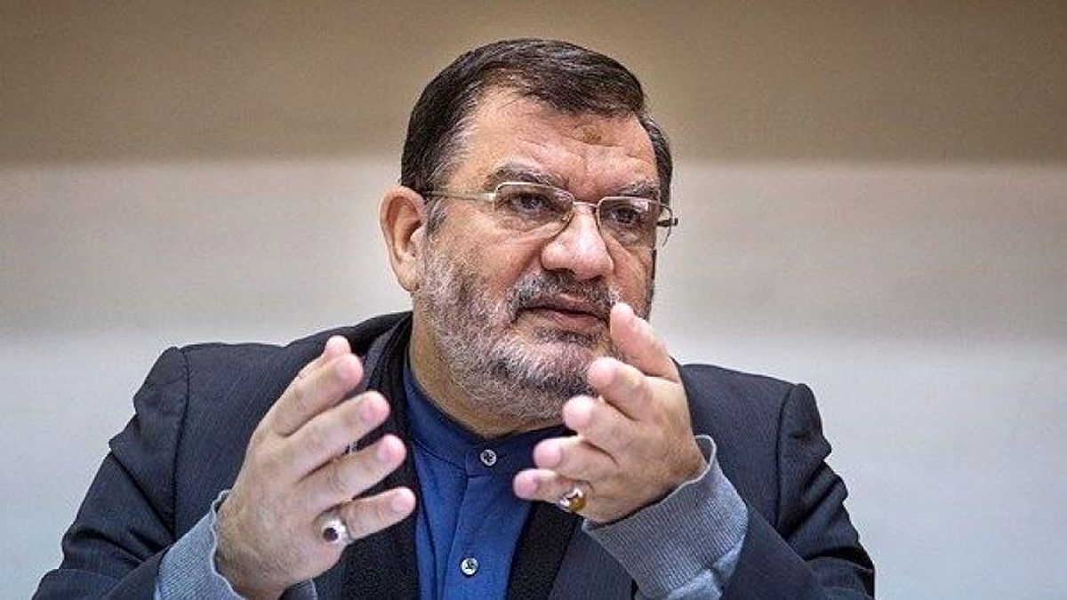 رفتار تندروهای مجلس با روسای قوا در جلسات داخلی/ در چشم قالیباف و پزشکیان نگاه میکنند و میگویند کذاب و دروغگو!/ سوپر انقلابیها دنبال فالوور هستند/ بعضی رفتارها خیلی سخیف است/ ویدئو