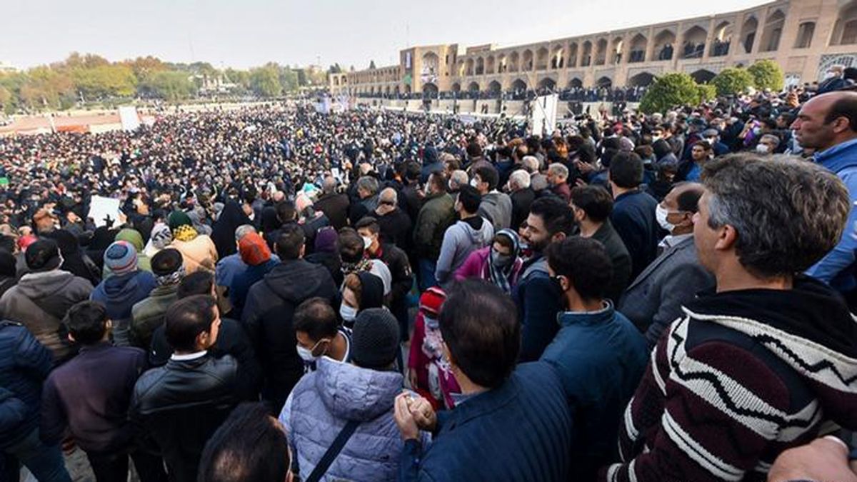 معترضان ۵ آذر در اصفهان به قید وثیقه آزاد شدند