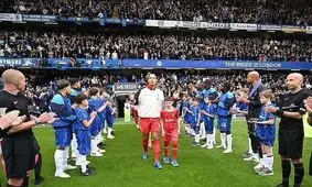 قرمز‌ها در تونل افتخار هو شدند!