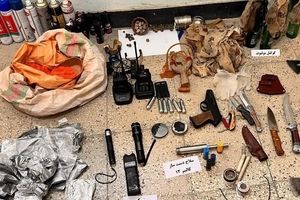 کشف کارگاه ساخت بمب‎های دست‌ساز ‌و ‌مواد منفجره در شیراز/ بازداشت عوامل ضد‌امنیتی