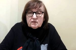 افشاگری مادر ناوالنی، منتقد پوتین، از تلاش‌ها برای «دفن مخفیانه» پسرش

