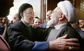 دیدار چهره‌های روحانی و سیاسی در منزل کرباسچی 