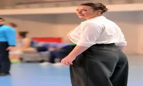 این مربی زیباترین مربی زن والیبال است/ عکس
