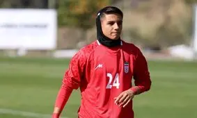 کناره‌گیری زهرا علیزاده از تیم ملی فوتبال زنان؛ ایستادن کنار مردم از هر چیزی مهم‌تر است/ عکس