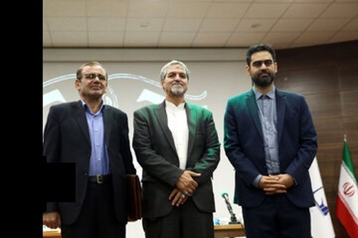 درگیری لفظی نمایندگان جلیلی و قالیباف در یک مناظره/ پورموسوی: جلیلی مودبانه صحبت میکند اما ثابتی از ابتدا توهین کرده است