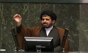 «وزارت صمت به لحاظ سوء مدیریت، دوقلوی وزارت رفاه است»