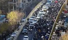 تفاوت اعتراضات ۱۴۰۱ و ۱۴۰۴ از نگاه یک جامعه شناس؛ مطالبه مردم نان و بقا است