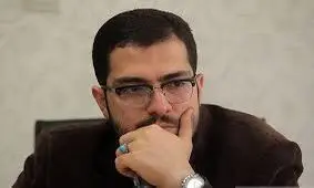 هشدار فعال رسانه ای اصولگرا در باره حذف ارز ۴۲۰۰ تومنی