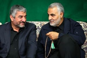 سفر به تاریخ؛ «سردار سلیمانی، احمدی‌نژاد و عزیز جعفری» در کنار «رهبر انقلاب» در عزاداری محرم؛ سال 95/ عکس