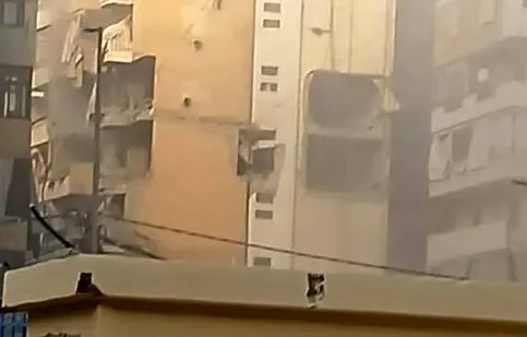 حمله هوایی اسرائیل به ضاحیه جنوبی بیروت/ اسرائیل مدعی شد نفر دوم فرماندهی حزب‌الله را در بیروت هدف قرار داده/ حزب‌الله لبنان ترور عضو شورای شهر «حولا» را محکوم کرد
