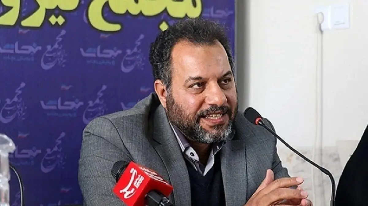  زیدآبادی: سخنان اخیر نماینده اصفهان اعلام شورشگری علنی است
