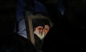 مراسم سالگرد ارتحال حضرت امام (ره) در حرم مطهر ایشان آغاز شد

