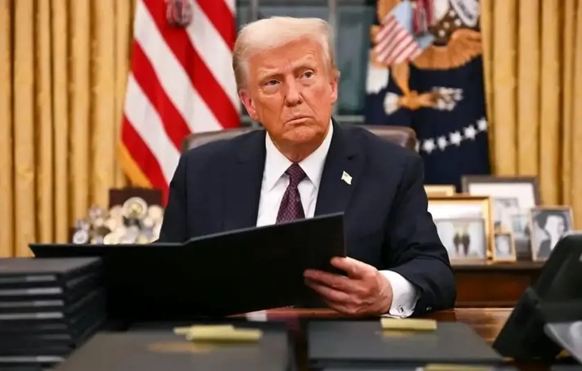 ترامپ: تنگه هرمز در آینده‌ای نه‌چندان دور دوباره باز خواهد شد

