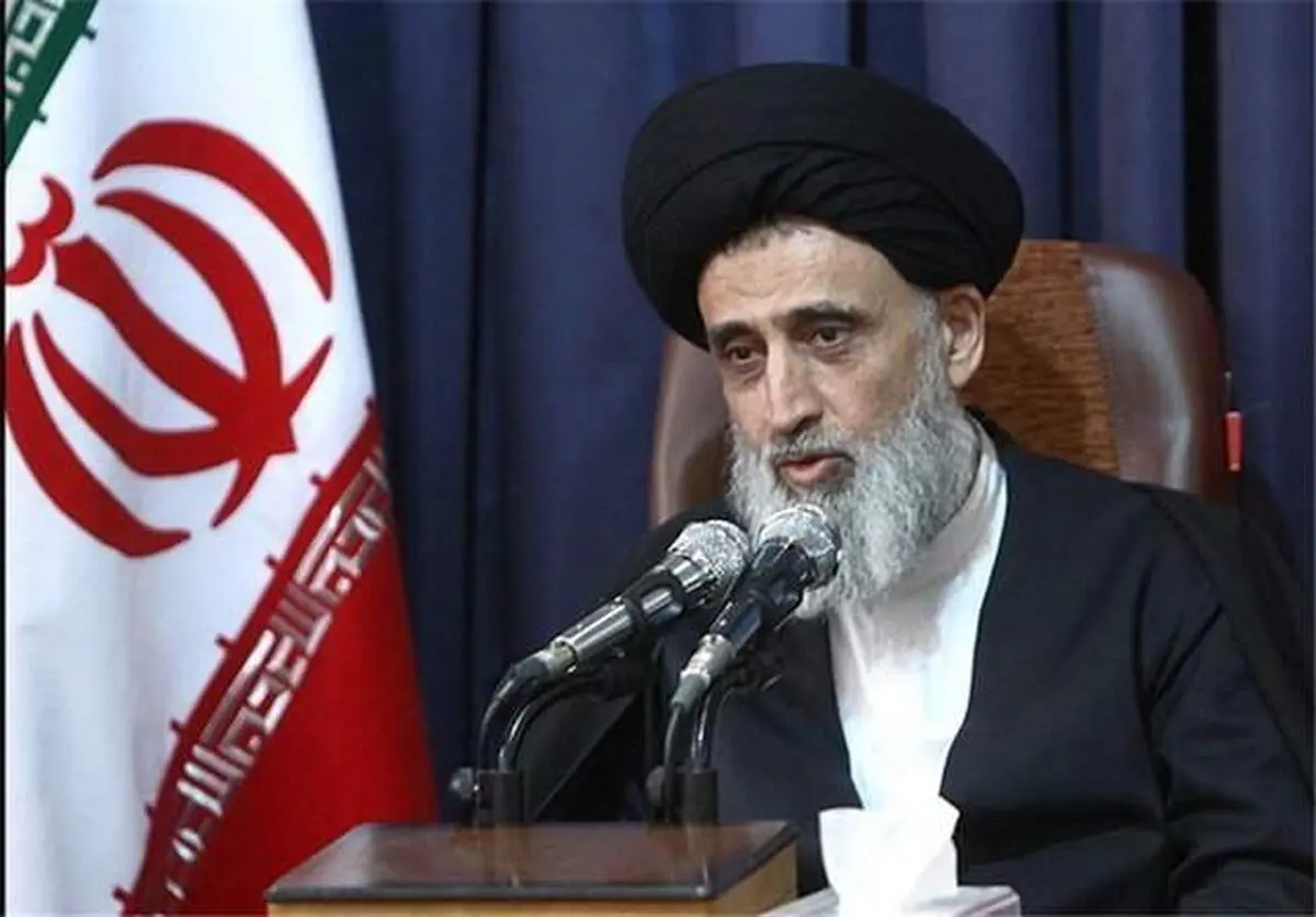 توصیه امام جمعه موقت یزد: با سوءظن تمام با آمریکا و غرب مذاکره کنید