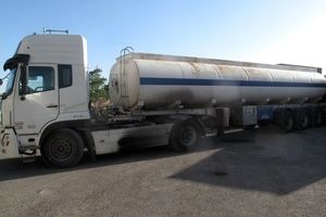 دستگیری عاملان سرقت سوخت از کامیون های پارک شده در بندرعباس
