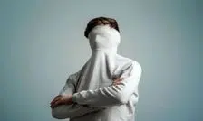 آیا شخصیت انسان ثابت است یا متغیر؟
