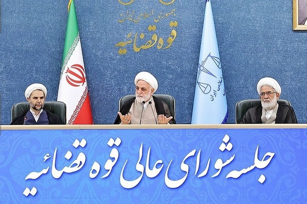 اژهای: چندی پیش، یک جمع به اصطلاح سیاسی، بیانیهای را در راستای خواست دشمن صادر کرد/ برخی اشخاص توصیه کردند که در برخورد قضایی با صادرکنندگان بیانیه مذکور تعجیل نشود/ انسان تعجب میکند از برخی افراد که دل خوش دارند تا آمریکا قدمی برای ایران بردارد