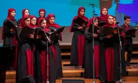 حجت اشراف‌زاده در کنار اهالی سرود/ سرود فجر برگزیدگان خود را شناخت

