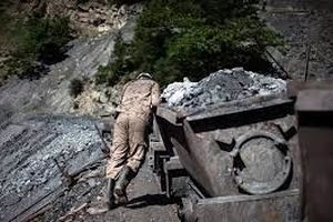 فوت یک کارگر دیگر معدن سنگ فلورین