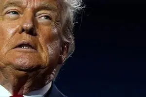 پزشک نزدیک به ترامپ: وضعیت سلامتی او بحرانی و بالقوه کشنده است