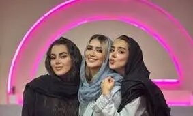  تشییع جنازه 2 خواهر بلاگر تینا و تانیا در تهران/ ویدئو