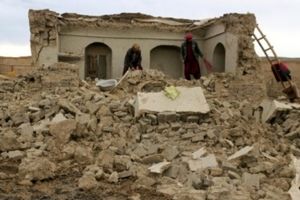 انگلیس ۳٫۵ میلیون پوند به زلزله زدگان افغانستان کمک کرد