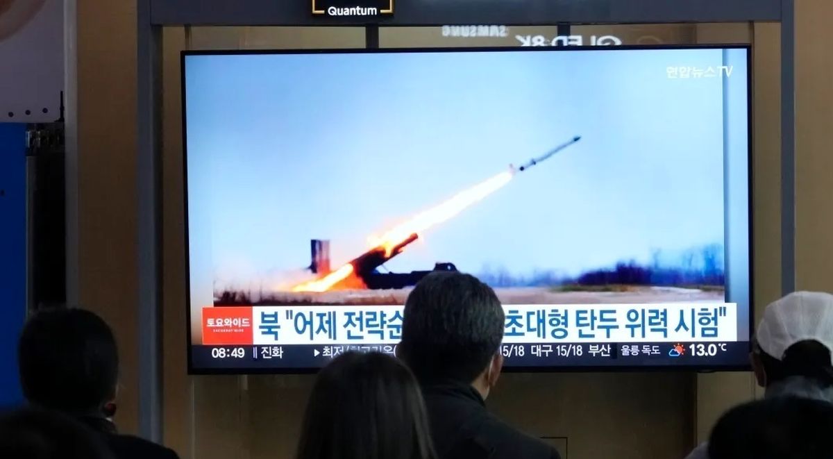  آزمایش موشکی کره شمالی در وسط جاده!/ تصاویر

