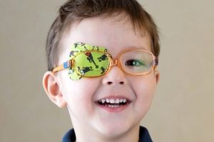 راهکارهای مقابله با تنبلی چشم در کودکان 