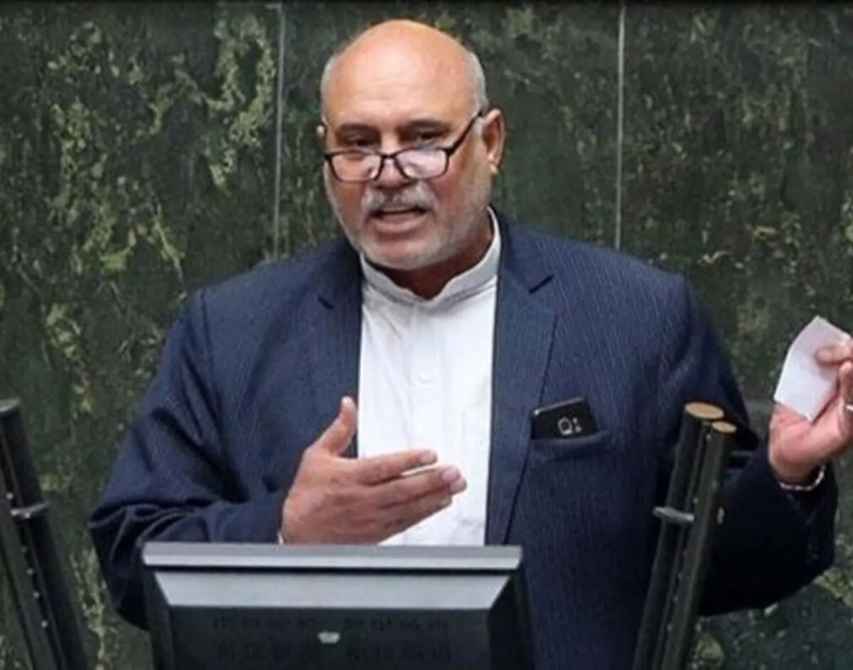 تیم مذاکره کننده آرمان های انقلاب را فراموش نکنند

