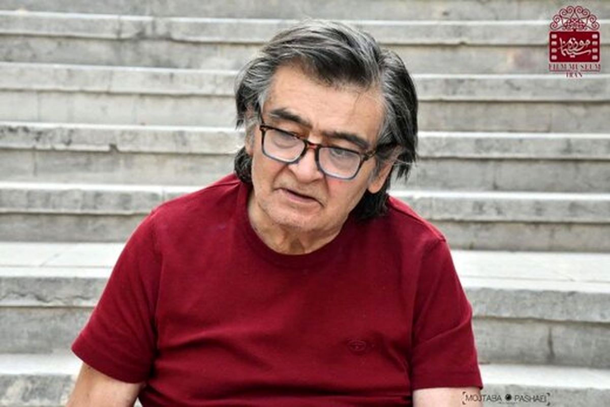 انتقاد تند رضا رویگری از انتشار عکس فرامرز صدیقی/ با من هم همین کار را کردند