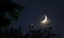 درخشش 2 غول آسمانی؛ مقارنه ماه و سیاره مشتری در آسمان ایران

