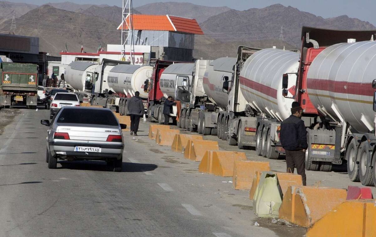 شناسایی و انهدام شبکه بزرگ قاچاق سوخت در استان هرمزگان