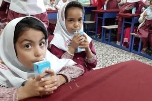 توزیع شیر مدارس تا ۲ هفته آینده