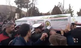 کرمانشاه ۲ پاسدار شهید تقدیم کرد