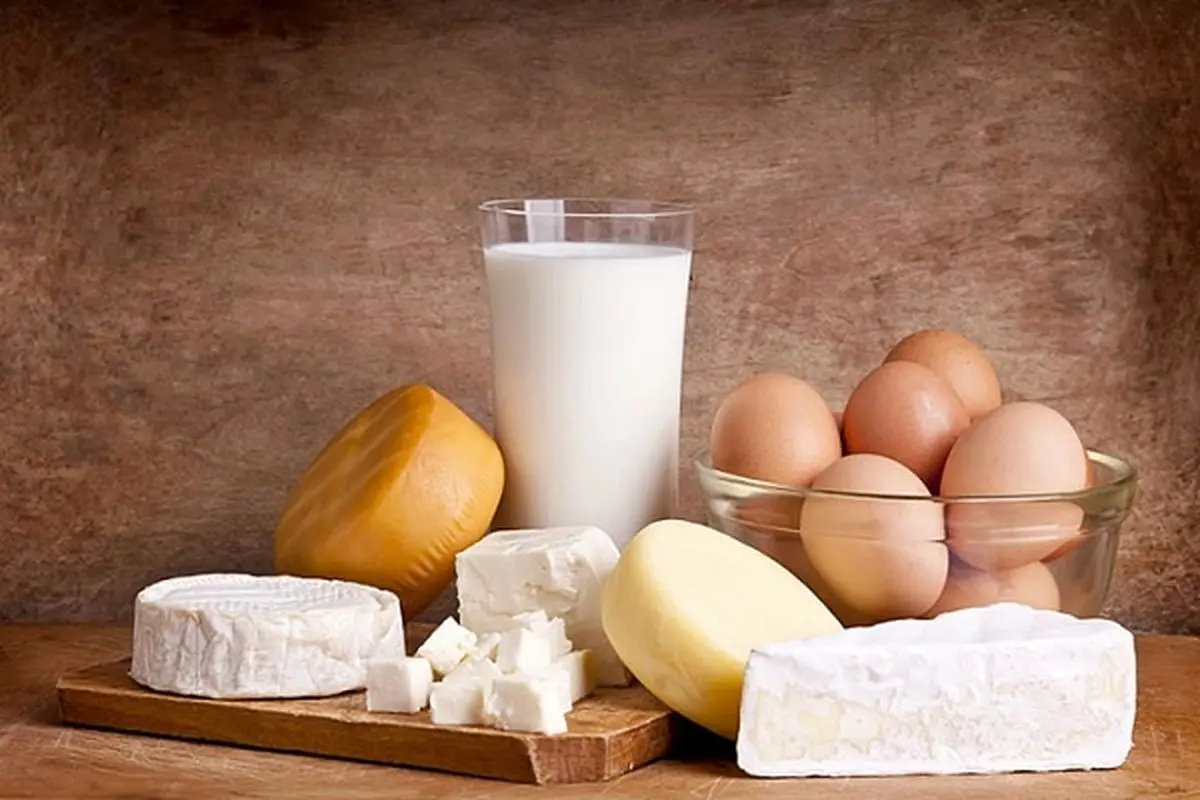 چرا خوردن همزمان تخم مرغ و پنیر خوب نیست؟