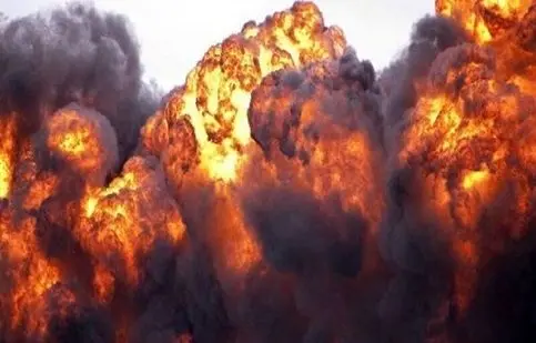 لحظه اصابت موشک به پایگاه آمریکایی/ ویدئو 