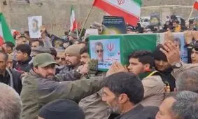 مراسم تدفین سپهبد شهید پاکپور  در جوار برادر شهیدش | فیلم