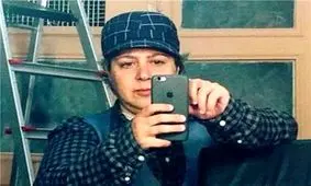 تیپ مردانه مازیار (شهره) لرستانی با کت، شلوار و کراوات