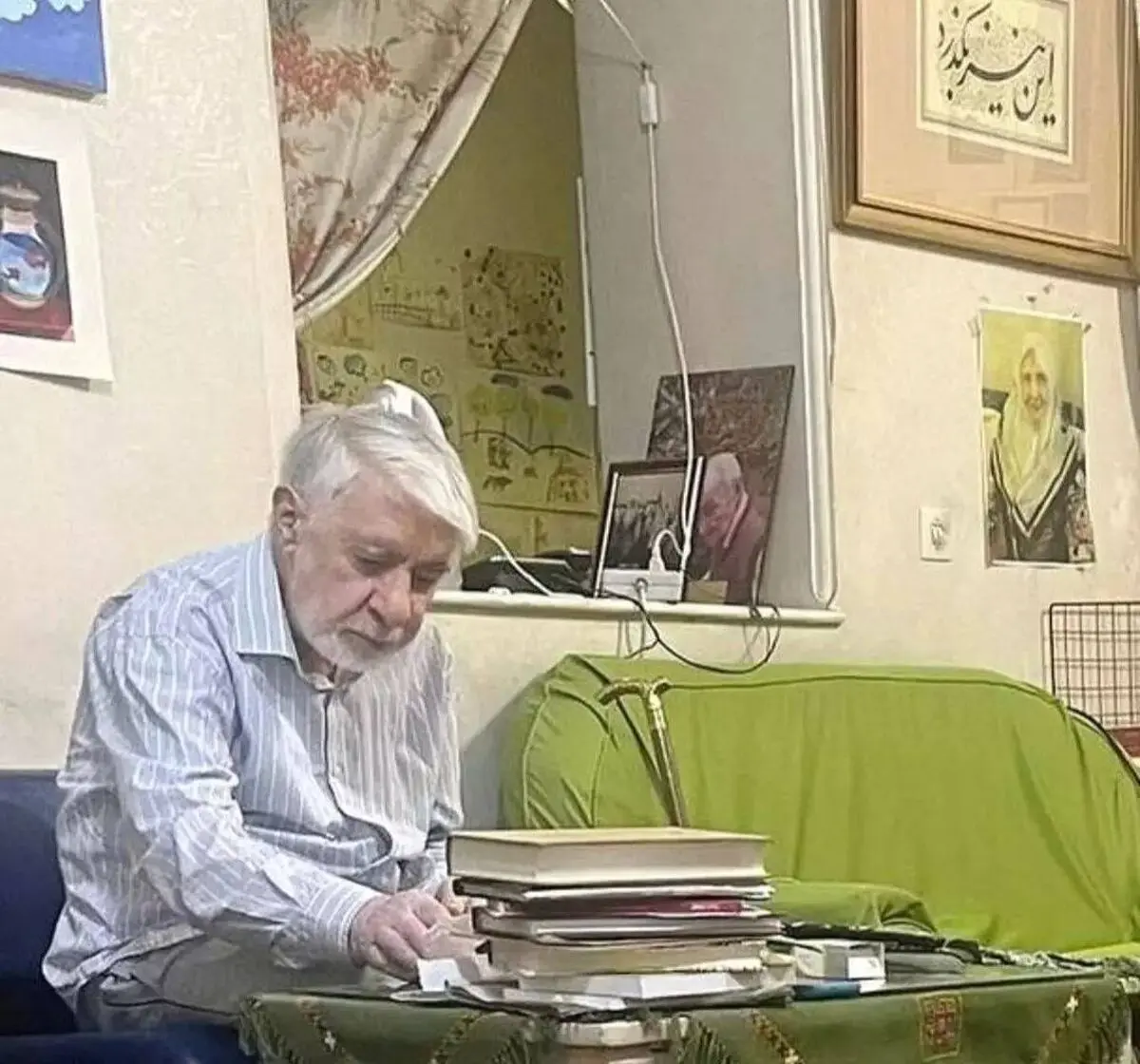 ملاقات نماینده رئیس جمهور با میرحسین موسوی