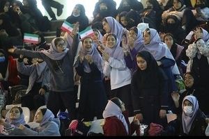تصاویری از ژست های جالب دختران «رای اولی» تهران