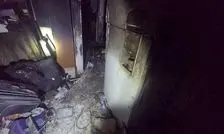 آتش سوزی یک ساختمان ۹ طبقه در خیابان ولیعصر؛ نجات ۱۰ نفر