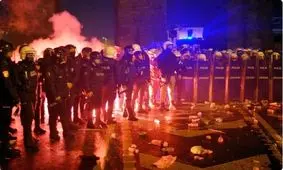 حمله خشن پلیس ترکیه به خبرنگار شبکه راشاتودی/ ویدئو