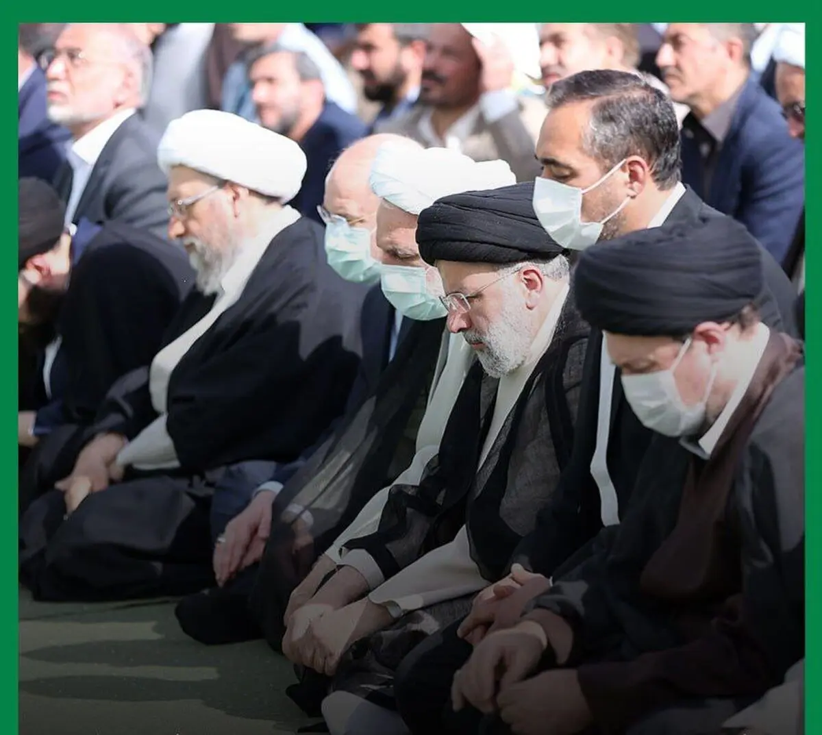 ای نشسته صف اول