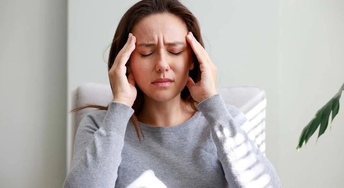 چرا هنگام گرسنگی دچار سردرد میشویم؟