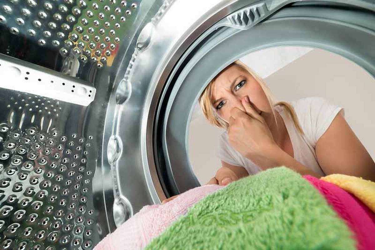 دلایل و راههای رفع بوی بد ماشین لباسشویی
