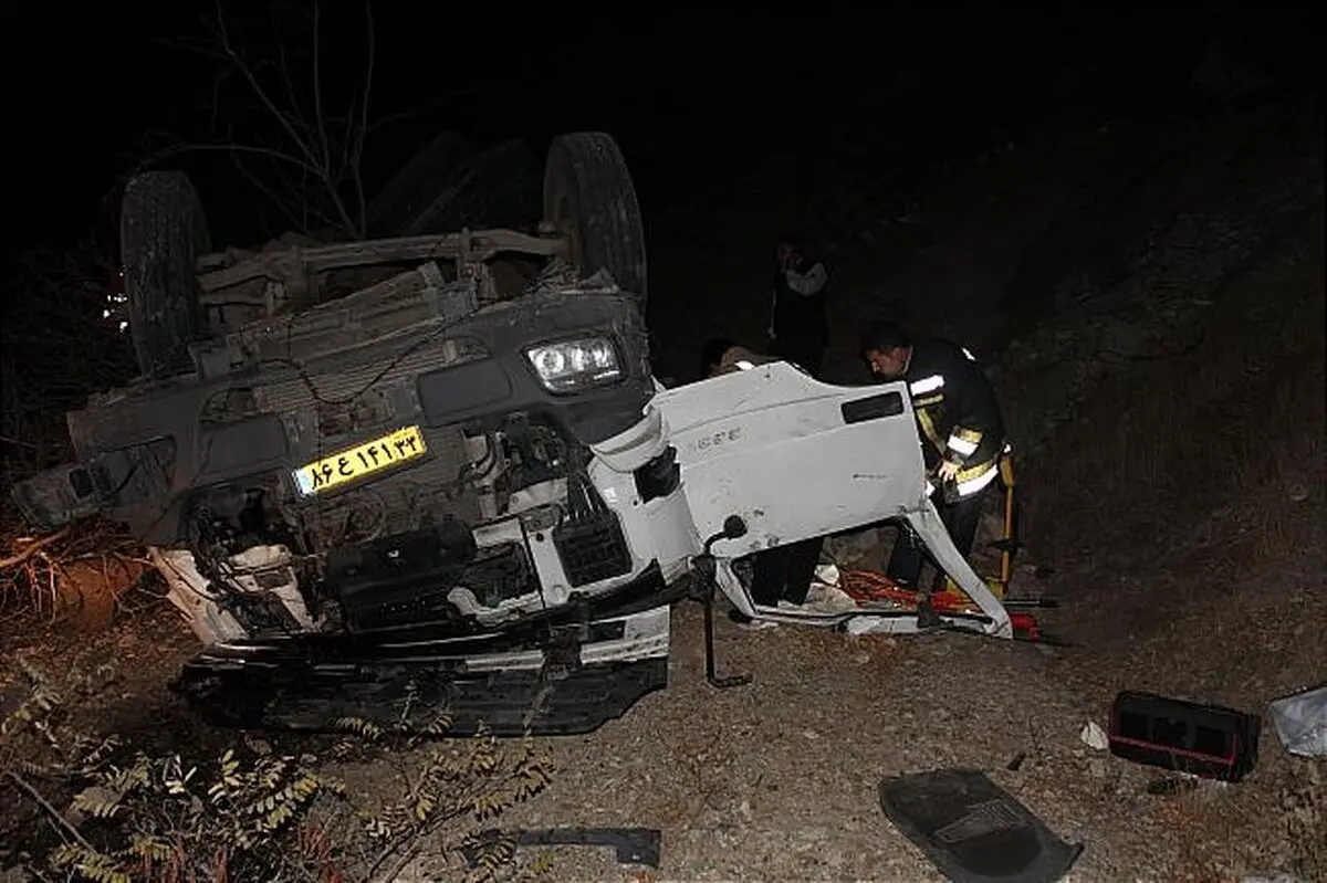 مرگ ۳ عضو یک خانواده در سقوط به دره